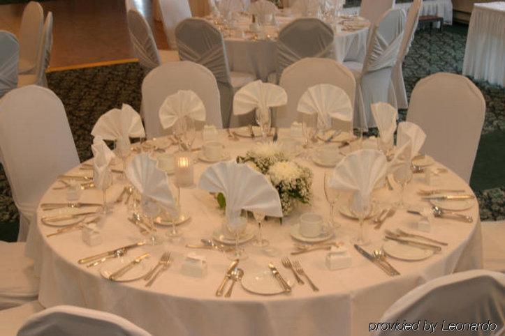 Delta Hotels By Marriott Toronto Markham Restoran fotoğraf